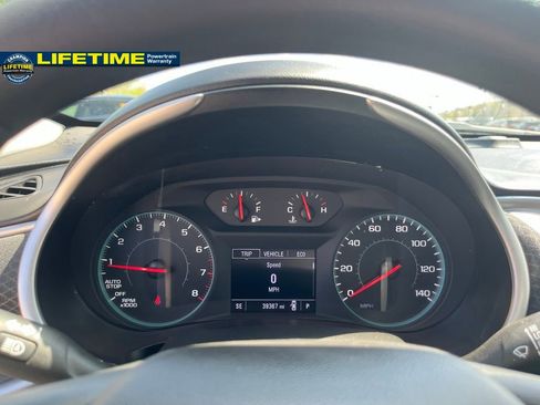 Used 2025 Chevrolet Malibu LT FWD image 20