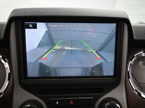 Used 2015 Ford F250 Lariat w/ Lariat Ultimate Package image 16