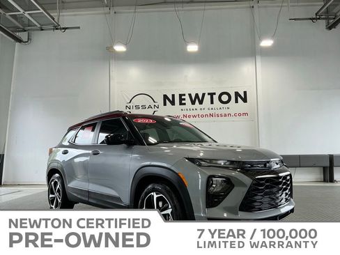 Used 2023 Chevrolet TrailBlazer RS w/ Sun and Liftgate Package FWD image 29