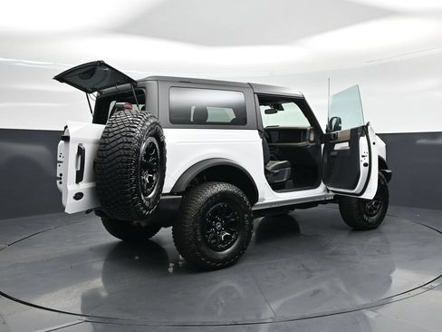 Used 2023 Ford Bronco Wildtrak AWD/4WD image 5