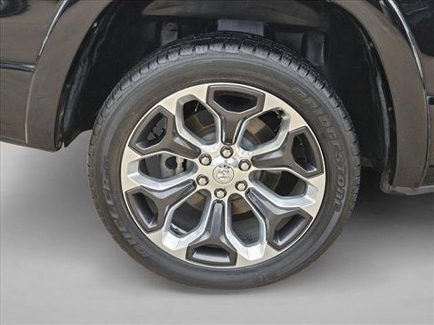 Used 2019 RAM 1500 Limited AWD/4WD image 21
