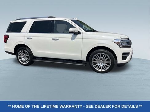 Used 2023 Ford Expedition Limited AWD/4WD image 2
