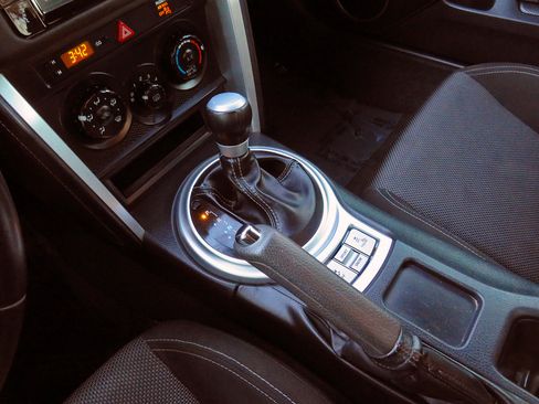 Used 2020 Toyota 86 image 23