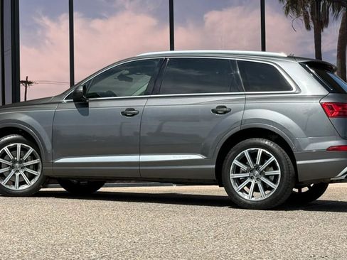 Used 2018 Audi Q7 3.0T Premium Plus AWD/4WD image 5