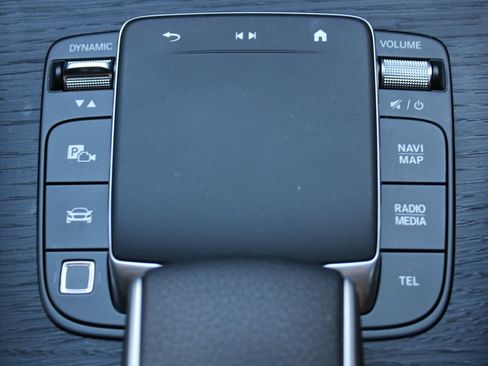 Used 2025 Mercedes-Benz GLE 350 4MATIC image 32