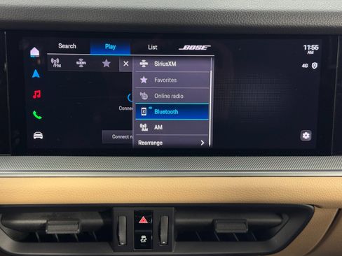 Used 2024 Porsche Cayenne w/ Sport Chrono Package image 27