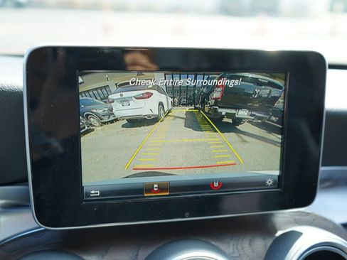 Used 2017 Mercedes-Benz C 300 Sedan image 20