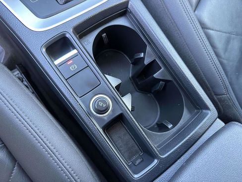 Used 2019 Audi Q3 2.0T Premium w/ Convenience Package image 30