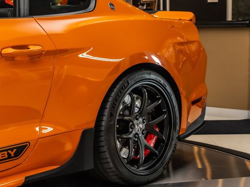 Used 2020 Ford Mustang GT Premium w/ GT Performance Package RWD image 31