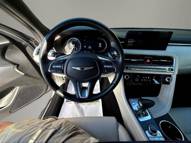 Used 2025 Genesis G70 2.5T RWD image 10