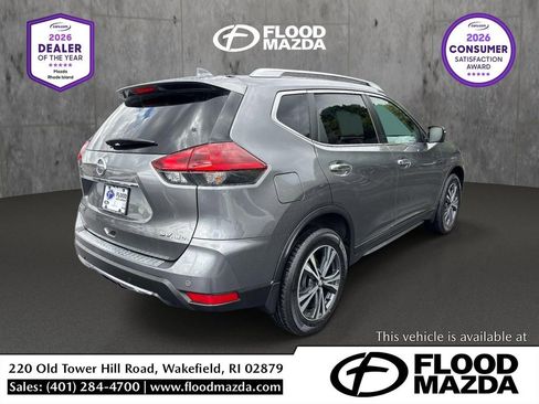 Used 2020 Nissan Rogue SV w/ Premium Package AWD/4WD image 5