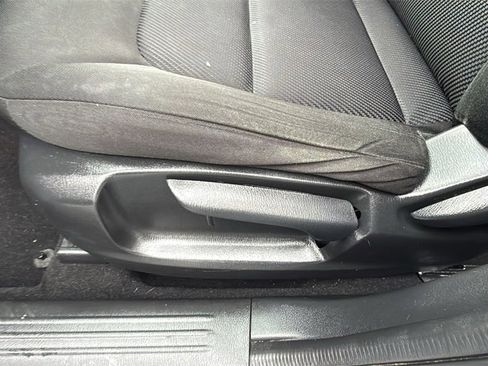 Used 2018 MAZDA CX-5 Sport image 21