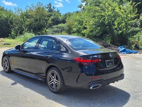 Used 2025 Mercedes-Benz C 300 4MATIC Sedan image 6