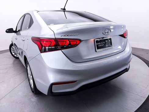 Used 2021 Hyundai Accent SEL FWD image 4