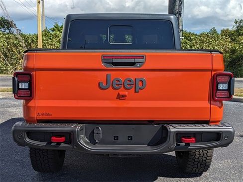 Used 2020 Jeep Gladiator Rubicon w/ Dual Top Group image 6