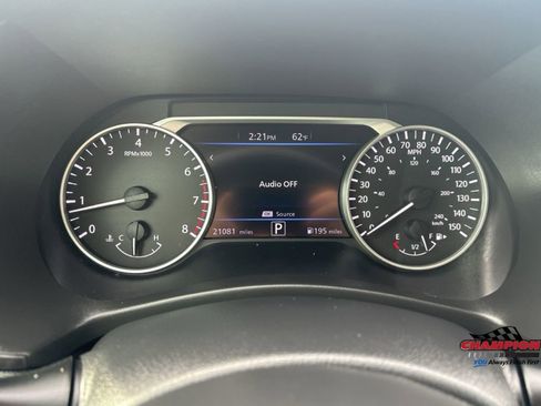 Used 2022 Nissan Sentra SV image 21