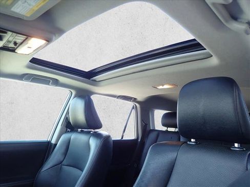 Used 2023 Toyota 4Runner Limited image 13