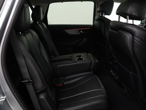 Used 2023 Acura MDX SH-AWD w/ Technology Package image 12