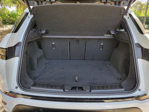 Used 2024 Land Rover Range Rover Evoque S image 19