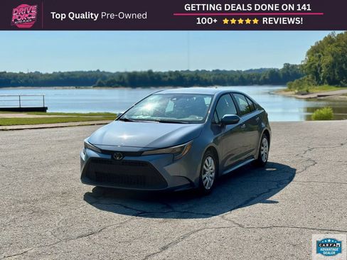 Used 2022 Toyota Corolla LE FWD image 1