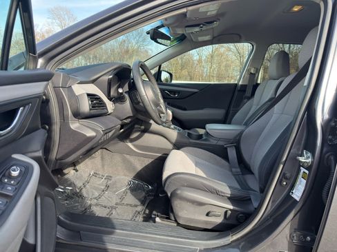 Used 2021 Subaru Outback Premium AWD/4WD image 14