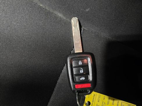 Used 2020 Honda Civic LX image 10