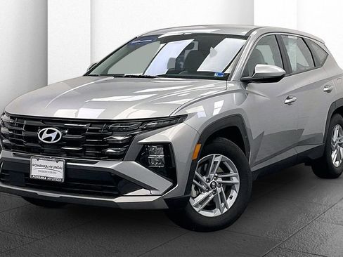 Certified 2026 Hyundai Tucson SE image 10