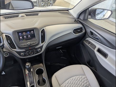 Used 2020 Chevrolet Equinox LS w/ LPO, Cargo Package AWD/4WD image 26