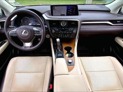Used 2019 Lexus RX 350 AWD w/ Navigation Package image 16