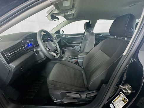 Used 2025 Volkswagen Jetta S image 13