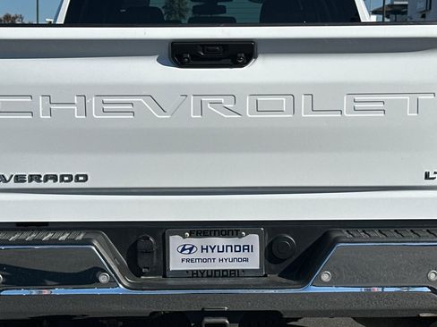 Used 2022 Chevrolet Silverado 2500 LTZ w/ Safety Package image 47