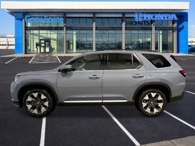 New 2026 Honda Pilot Elite image 2