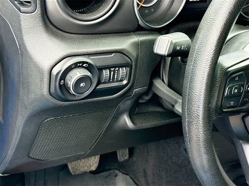 Used 2021 Jeep Wrangler Unlimited Sport image 11