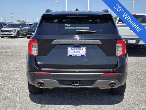 Used 2021 Ford Explorer XLT w/ Equipment Group 202A RWD image 6
