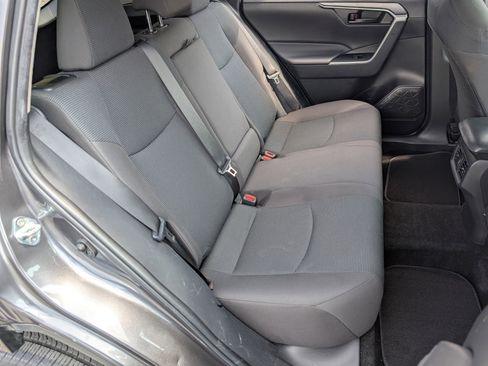 Used 2023 Toyota RAV4 LE image 19