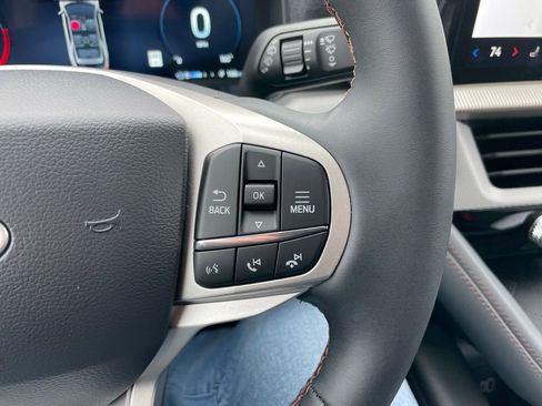 New 2026 Ford Explorer Active AWD/4WD image 24