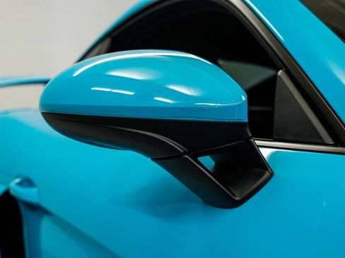 Used 2021 Porsche 718 Cayman GT4 RWD image 34