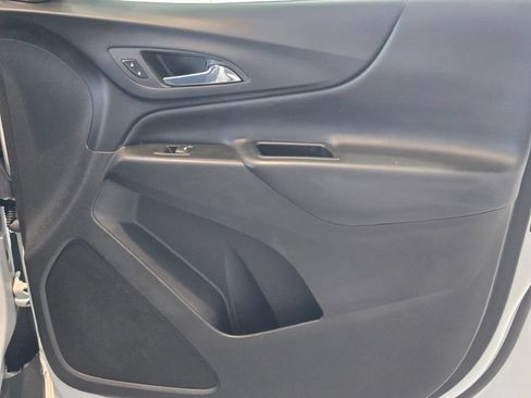 Certified 2024 Chevrolet Equinox LT AWD/4WD image 5