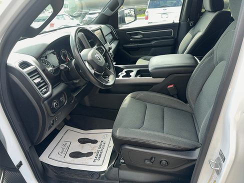 Used 2021 RAM 1500 Big Horn AWD/4WD image 14