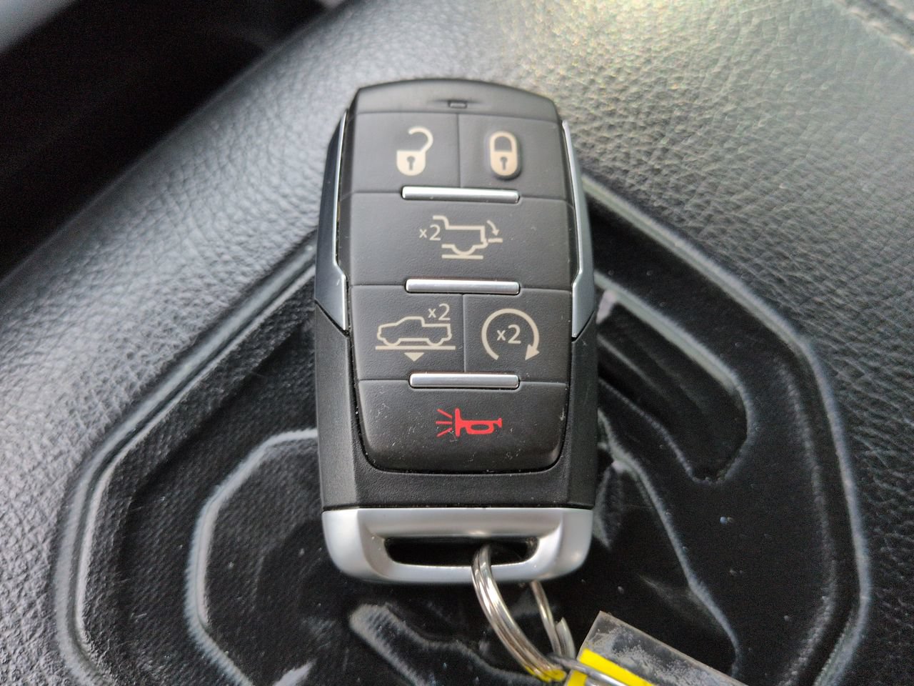 Used 2022 RAM 1500 Laramie RWD image 28