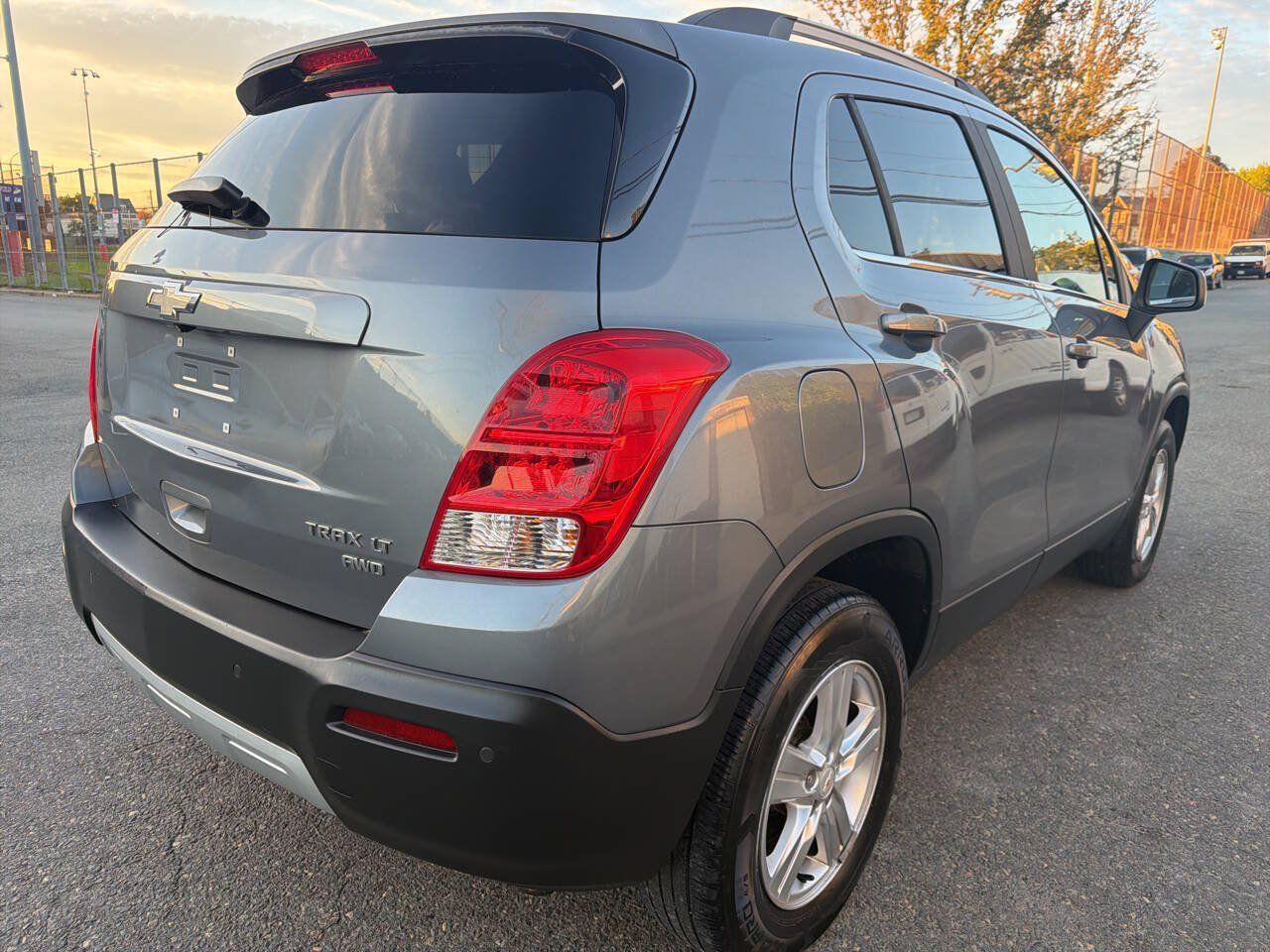 Used 2015 Chevrolet Trax LT w/ LT Plus Package AWD/4WD image 3