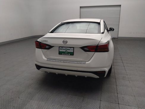 Used 2024 Nissan Altima 2.5 SV FWD image 7