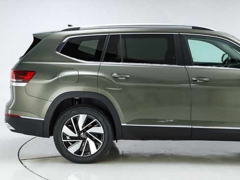 New 2026 Volkswagen Atlas SEL image 11