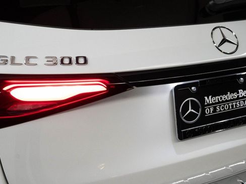 Certified 2026 Mercedes-Benz GLC 300 image 9