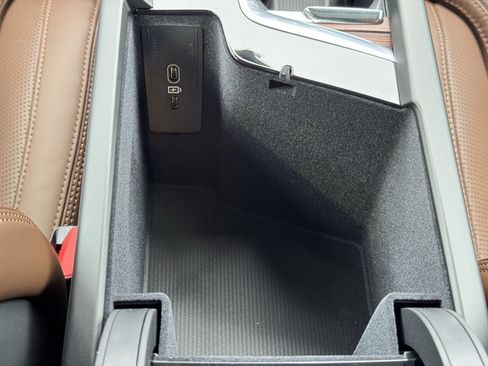 New 2026 Volvo V60 B5 Cross Country Ultra w/ Climate Package image 19