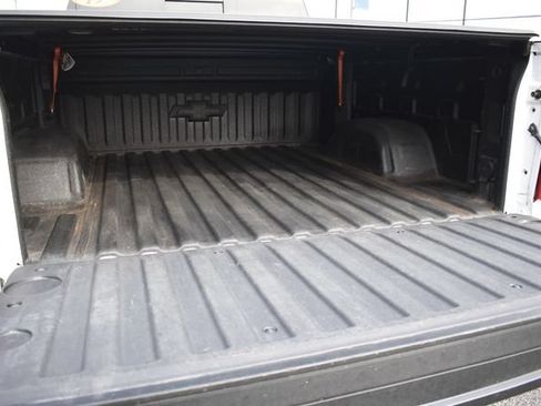 Certified 2019 Chevrolet Silverado 1500 LT Trail Boss AWD/4WD image 21