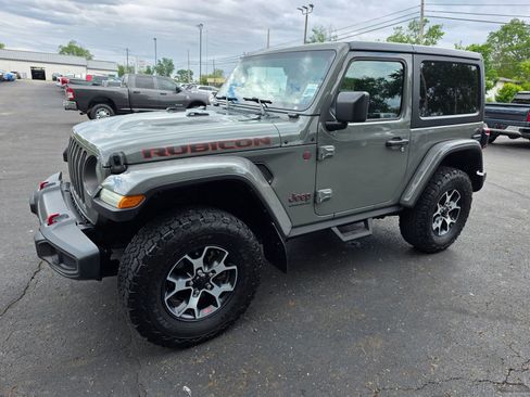 Used 2022 Jeep Wrangler Rubicon w/ LED Lighting Group AWD/4WD image 7