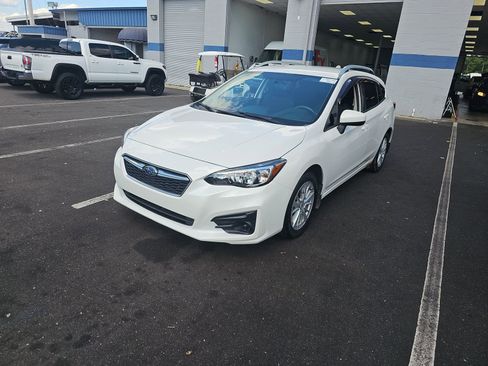 Used 2017 Subaru Impreza 2.0i Premium AWD/4WD image 2