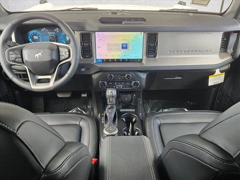New 2026 Ford Bronco Outer Banks AWD/4WD image 15