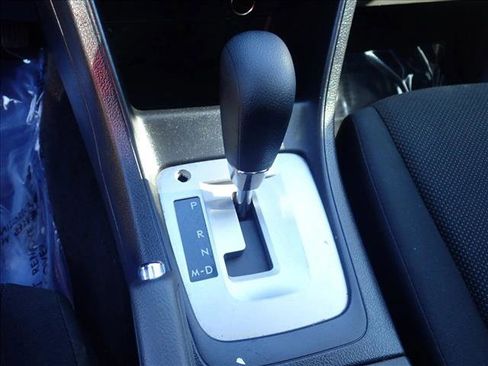 Used 2012 Subaru Impreza 2.0i Premium image 16